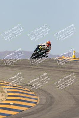 media/Oct-07-2023-CVMA (Sat) [[f84d08e330]]/Race 5 Amatuer Formula Middleweight/